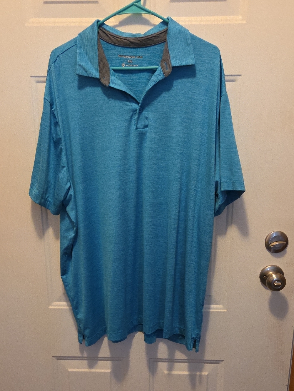 Men's Relaxed-Fit Teal Polo with Contrast Inner Collar